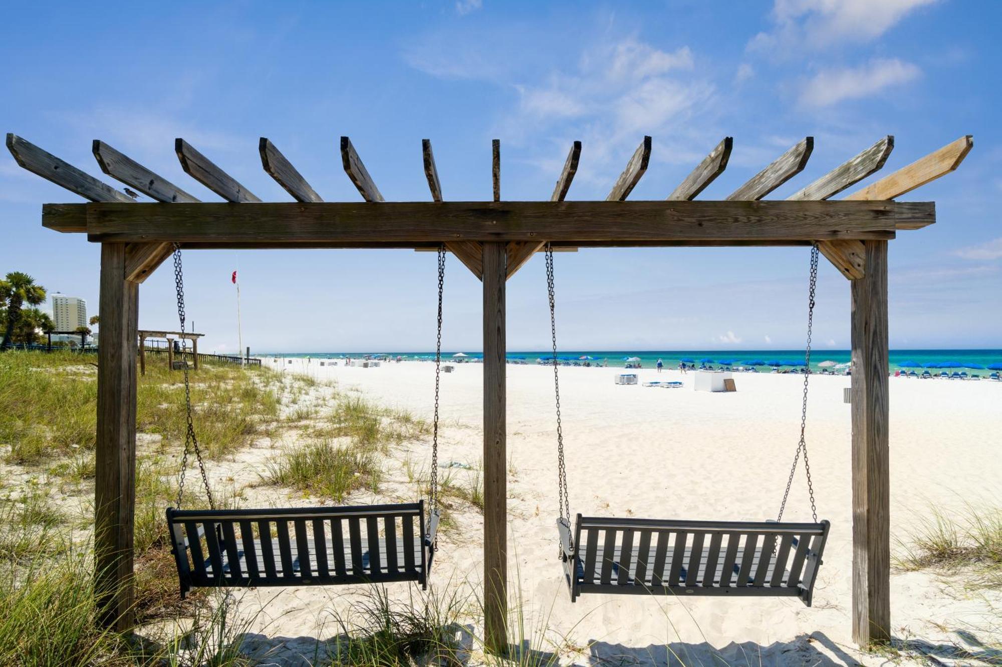 Sunbird Resort! 1 Bd Condo! Free Chair Service! By Dolce Getaways Pcb! Apartment *